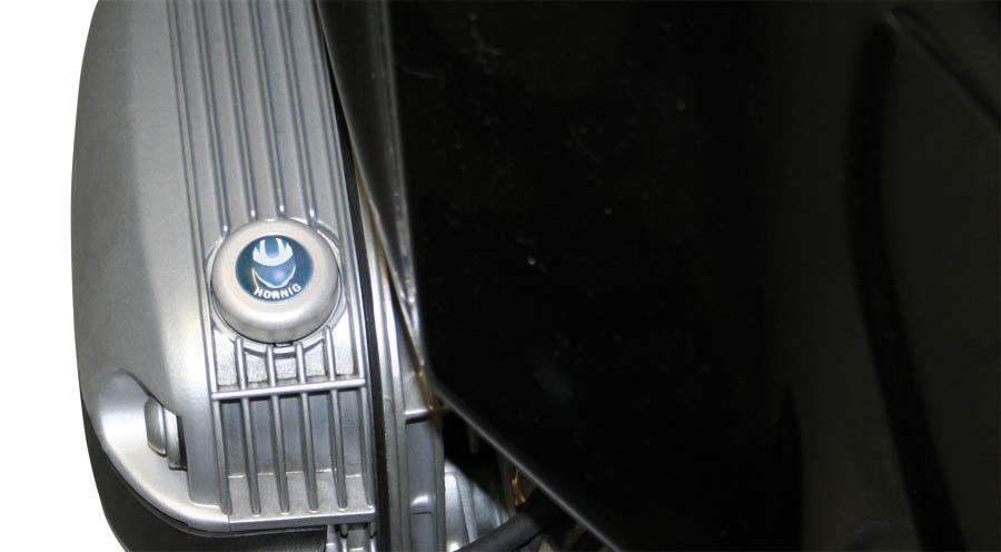 BMW R1100S Tapon para deposito de aceite con emblema