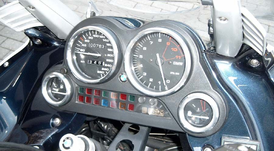 BMW K1200RS & K1200GT (1997-2005) Adorno para velocimetro