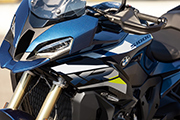 BMW Motorrad presents the new S1000XR